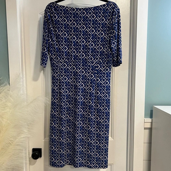 LAUREN Ralph Lauren Blue & White Ikat Faux Wrap Ruched Jersey Dress. Size 14. - Picture 3 of 11